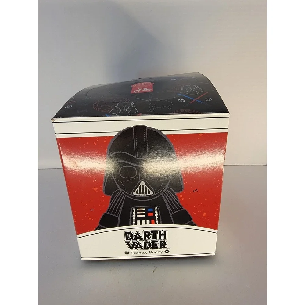 Scentsy Star Wars Darth Vader Buddy Plush w/ Box & Dark Side Force Scent Pak